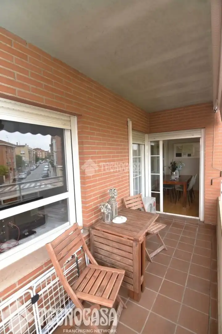 Piso con piscina en venta en Sector B, imagen 2