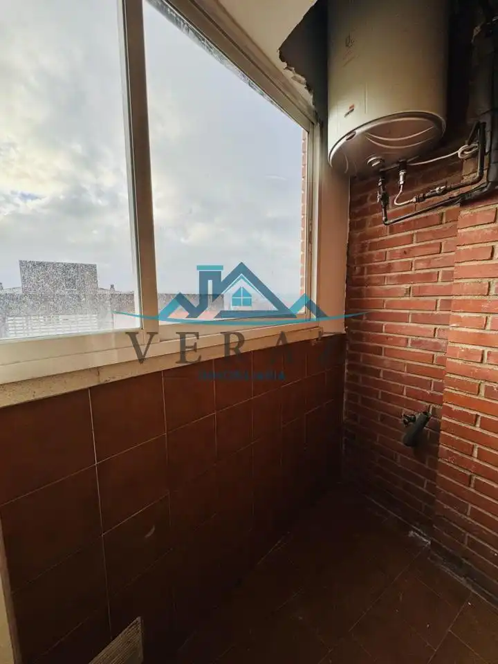Außenansicht von Wohnung zum Verkauf in Talavera de la Reina mit Parkett und Terrasse