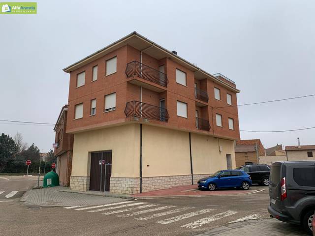 Piso en Venta en Calle MARIANO REVENGA, 58 en Castrillo de la Vega