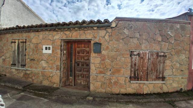 Casa-chalet en Venta en Miguel Hernandez, 5 en Garcihernández