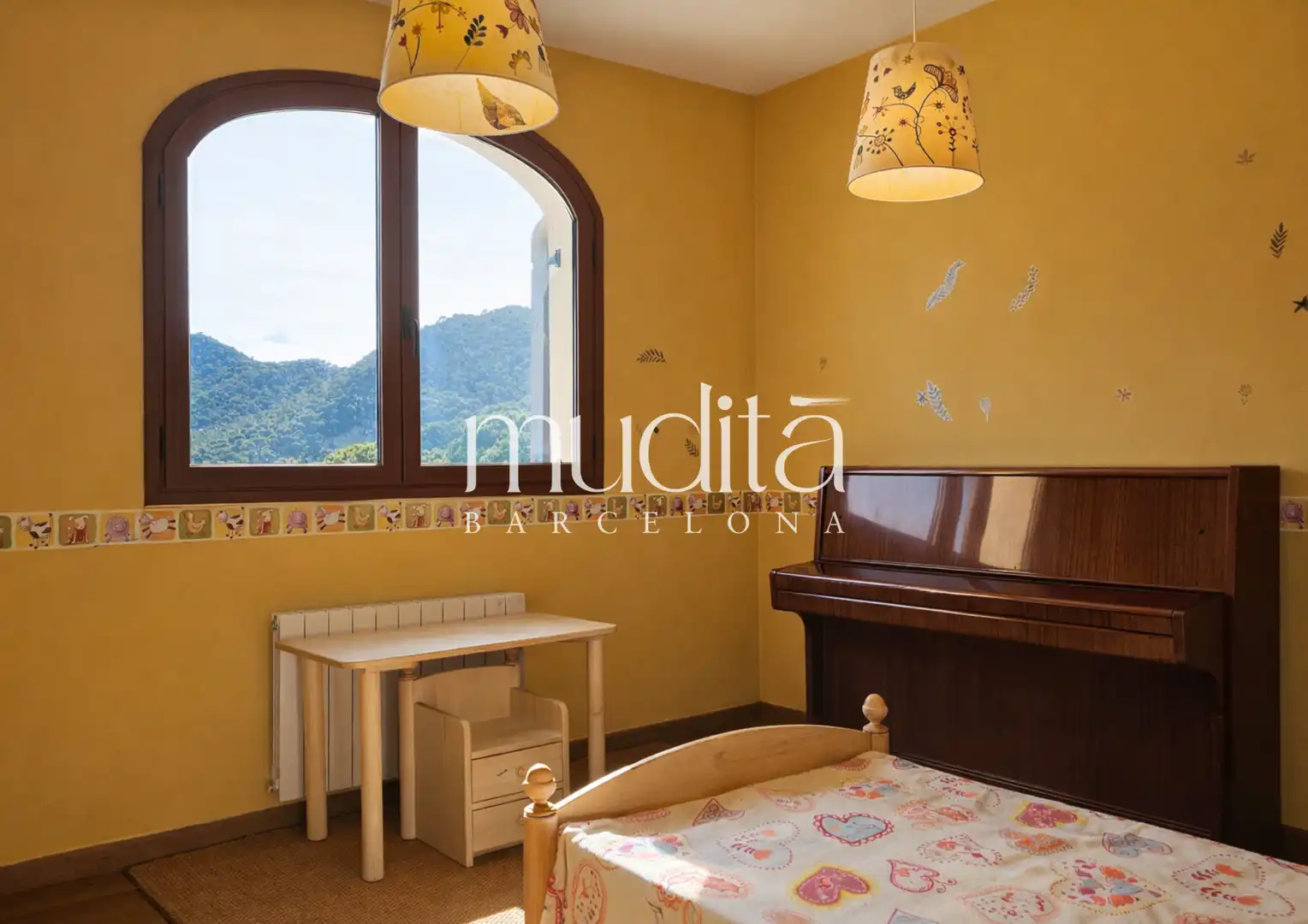Bedroom of Houses for sale in Argentona  with Heating, Private garden and Terrace