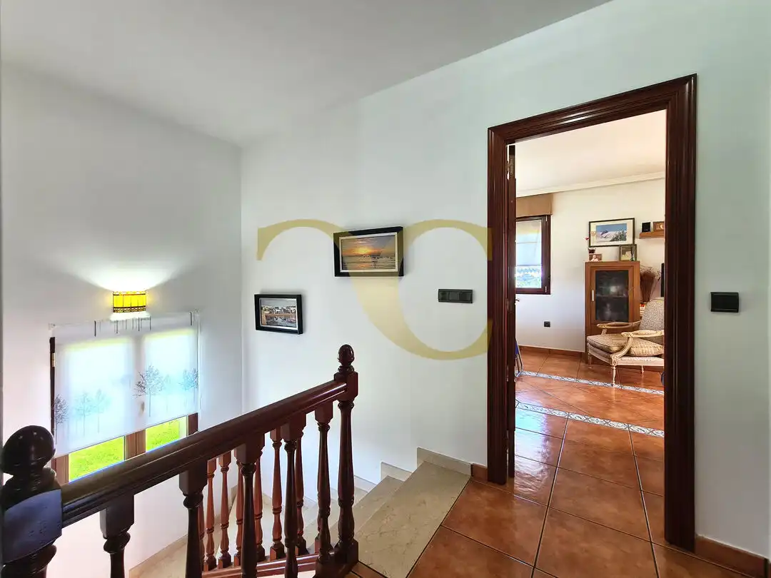 Casa o xalet en venda en Ribadesella amb Calefacció, Jardí privat i Terrassa