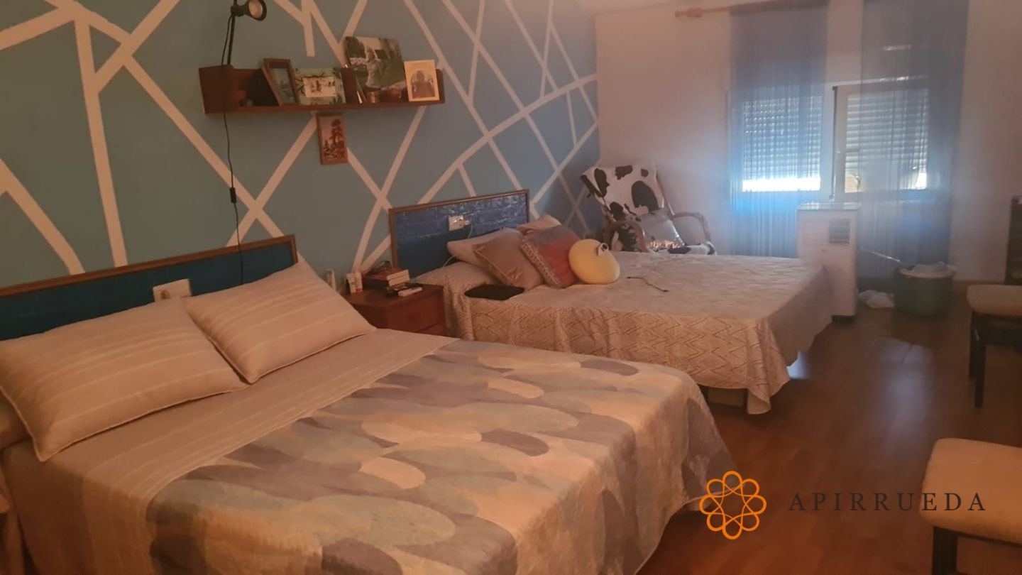 Dormitori de Casa o xalet de lloguer en Sástago amb Calefacció