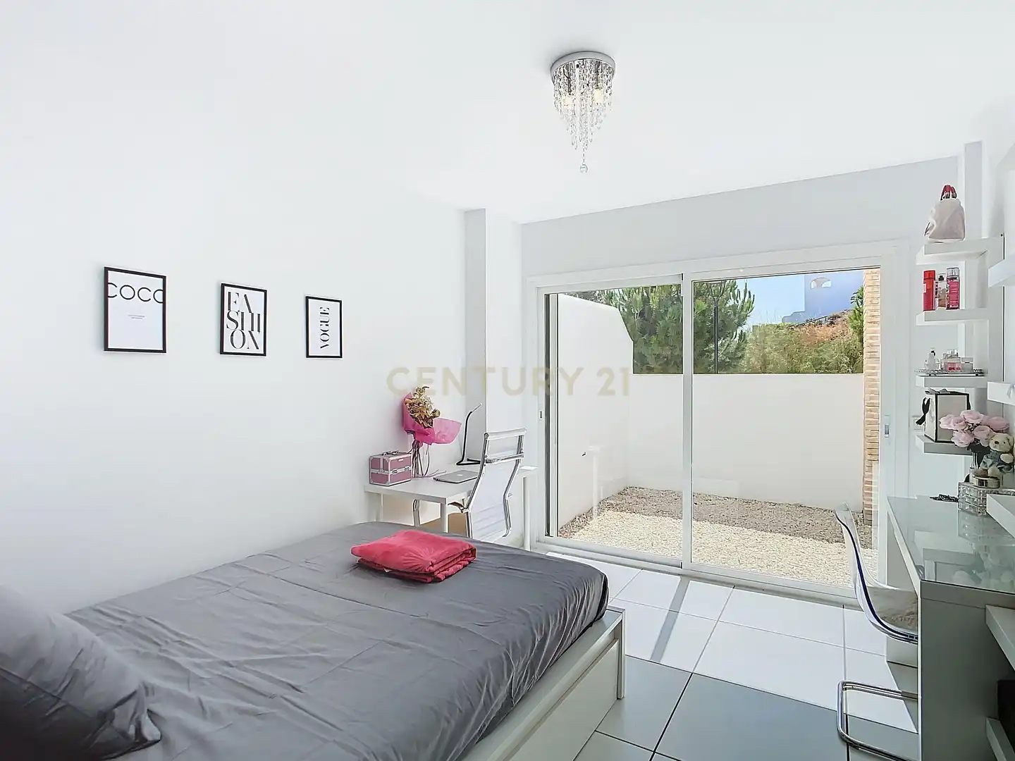 Schlafzimmer von Haus oder Chalet zum Verkauf in Benalmádena mit Klimaanlage, Balkon und Alarm