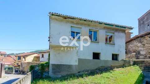 Foto 2 de Casa o xalet en venda a Lugar Lugar Vega Ciego, 26, Lena, Asturias
