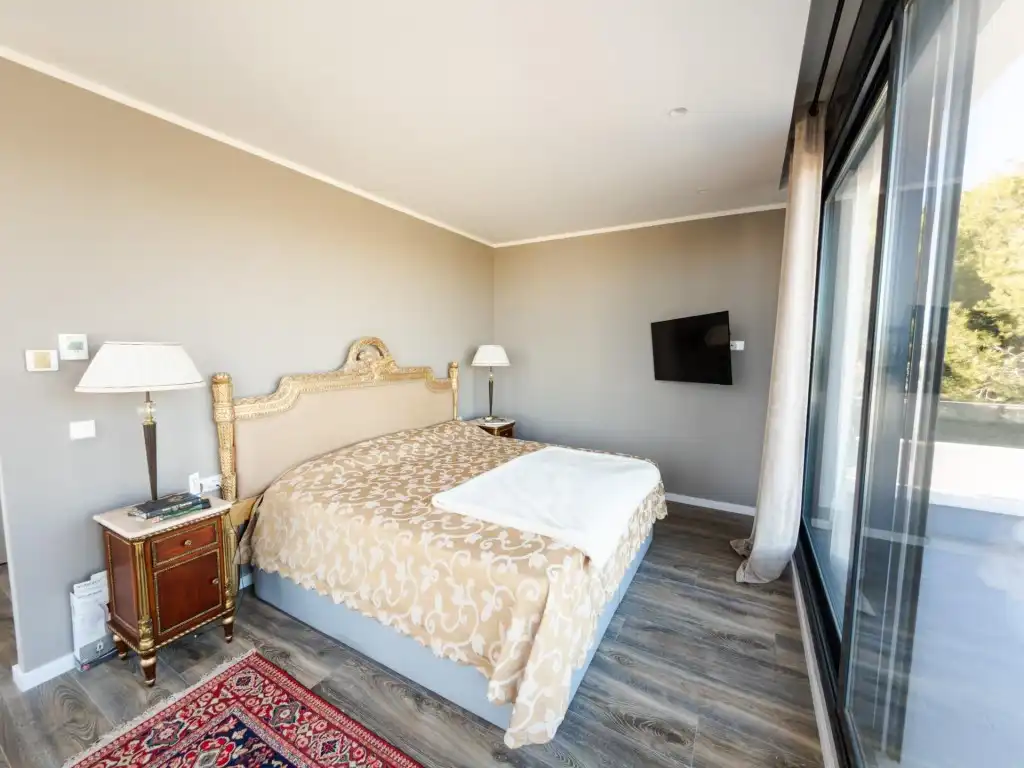 House with pool for sale in Avenida de las Colinas, imagen 14