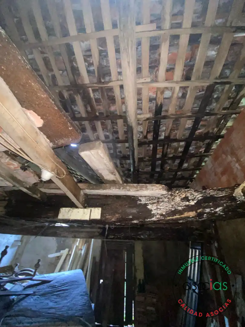 Casa adosada en venda a LUGAR FONFRIA, Parroquias suroccidentales