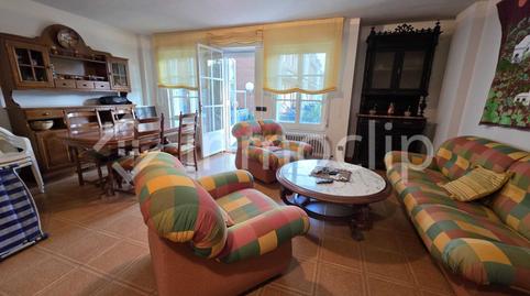 Photo 3 of Single-family semi-detached for sale in Calle Los Nardos, Terradillos, Salamanca