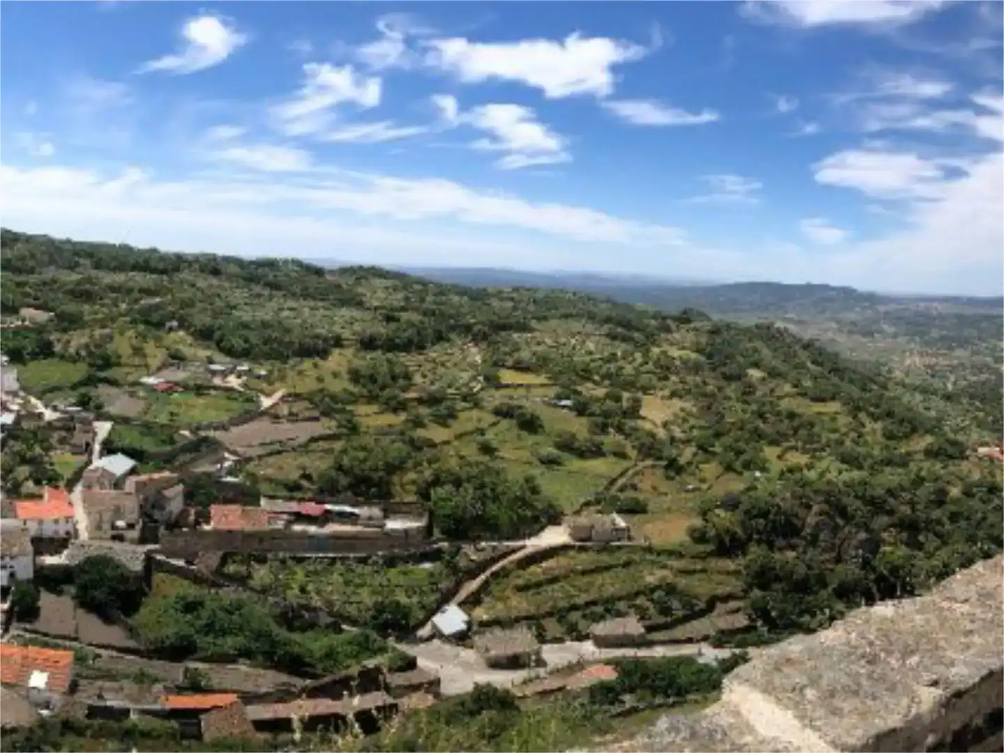 Vista exterior de Finca rústica en venta en Montánchez con Jardín privado, Trastero y Amueblado