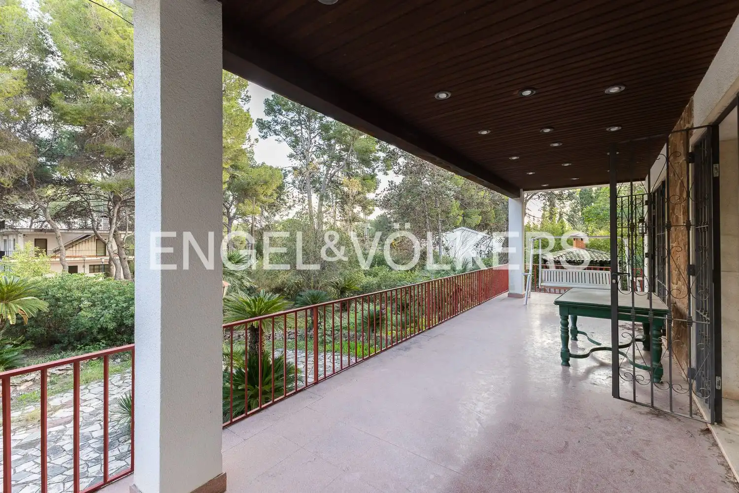 Terraza de Casa o chalet en venta en Paterna con Aire acondicionado, Calefacción y Jardín privado