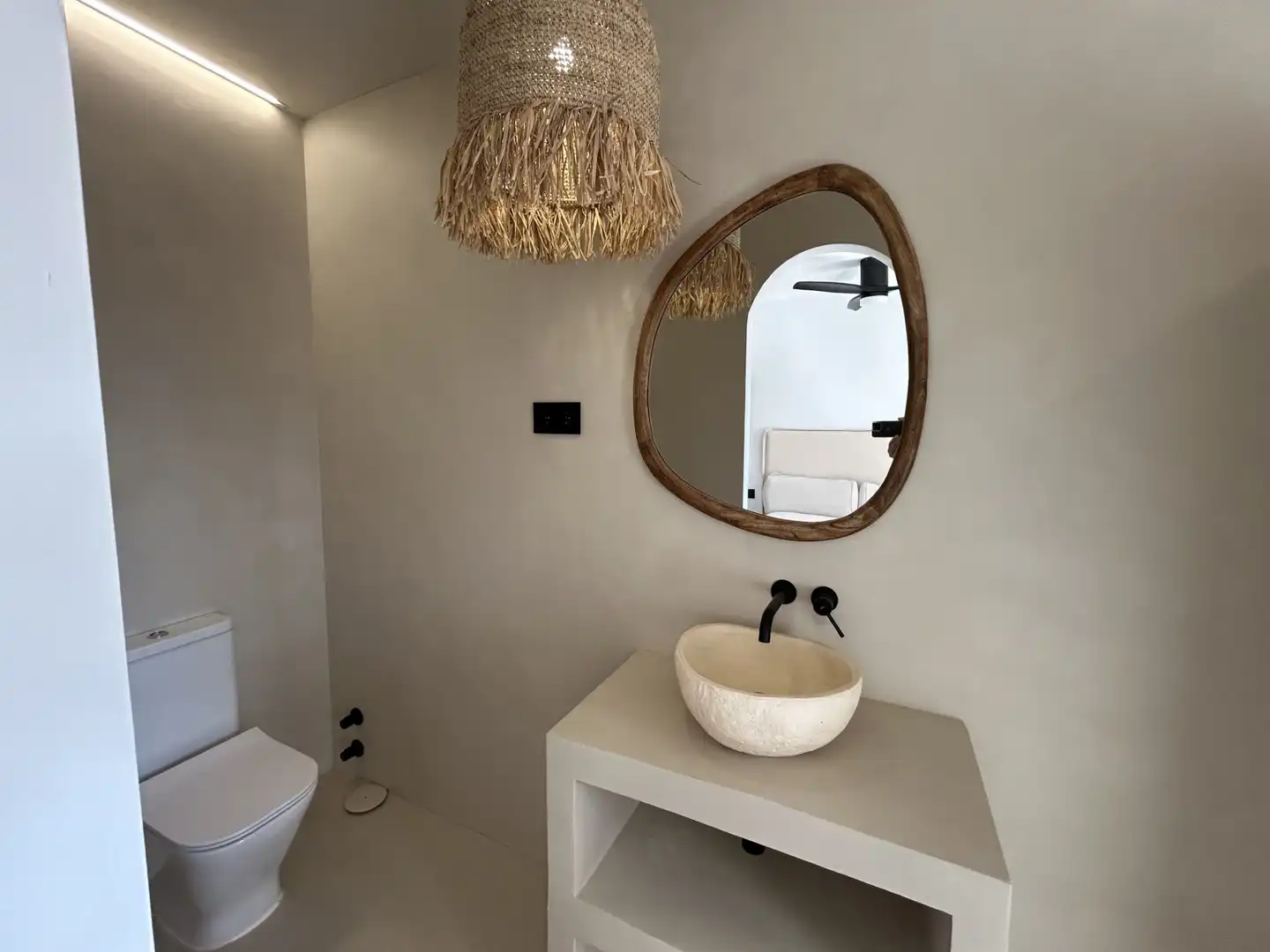 Badezimmer von Haus oder Chalet zum Verkauf in Torremolinos mit Klimaanlage, Heizung und Privatgarten