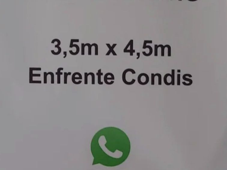 Aparcament de Garatge en venda en Badalona