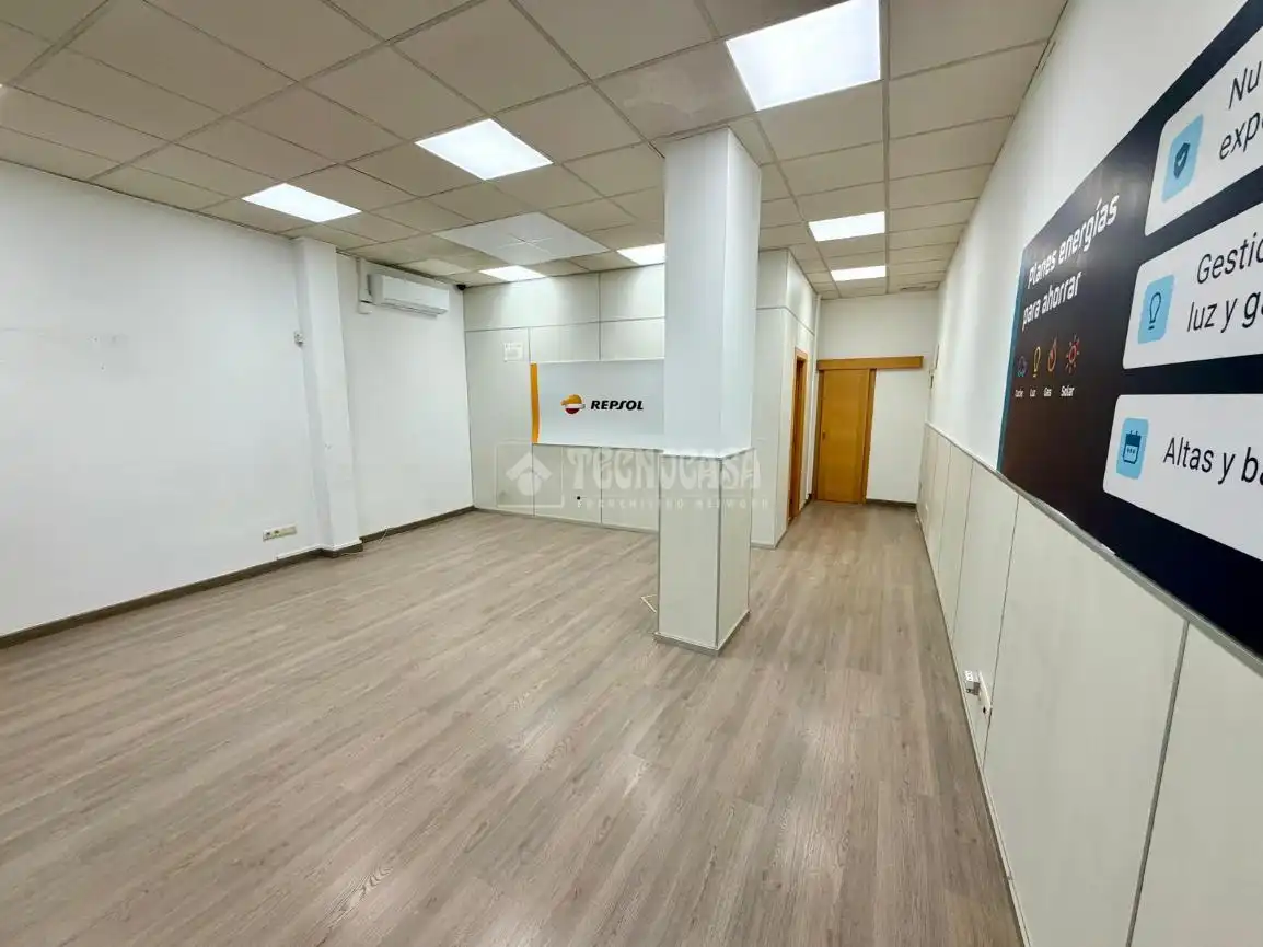 Local comercial en alquiler en Zona Centro - Ayuntamiento, imagen 5