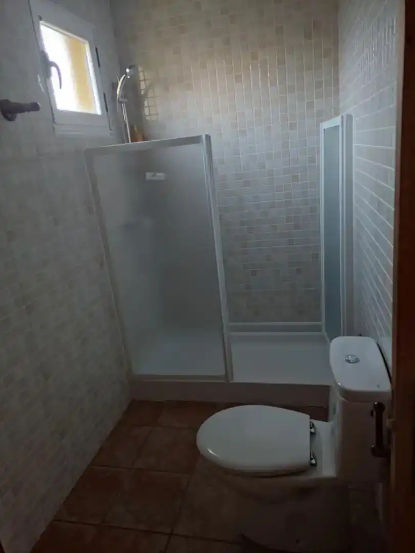 Baño de Casa adosada en venta en Igüeña con Amueblado