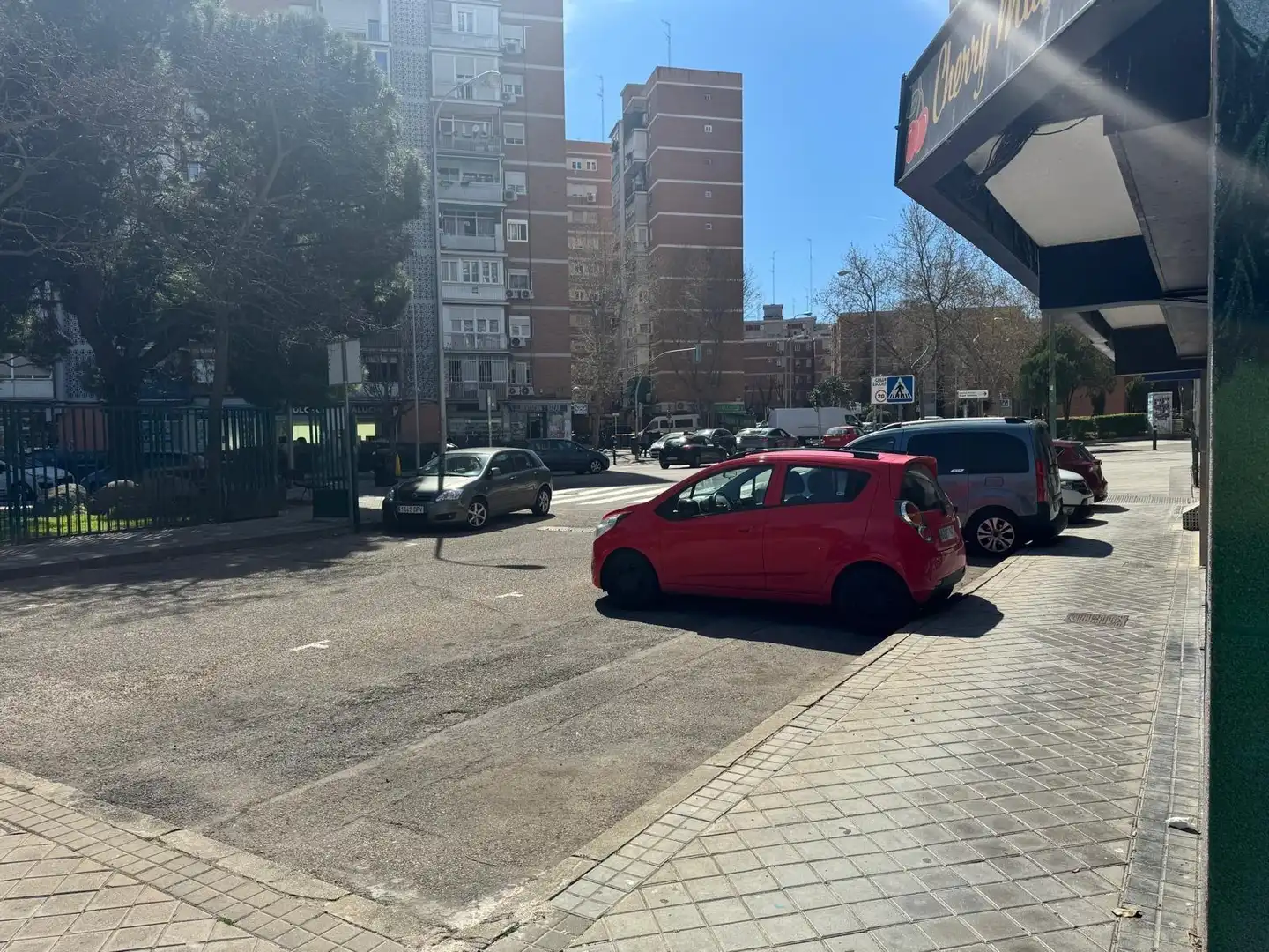 Parking de Local en venta en Madrid