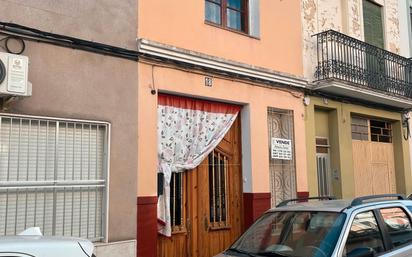 Vista exterior de Casa adosada en venda en Sueca amb Terrassa i Balcó