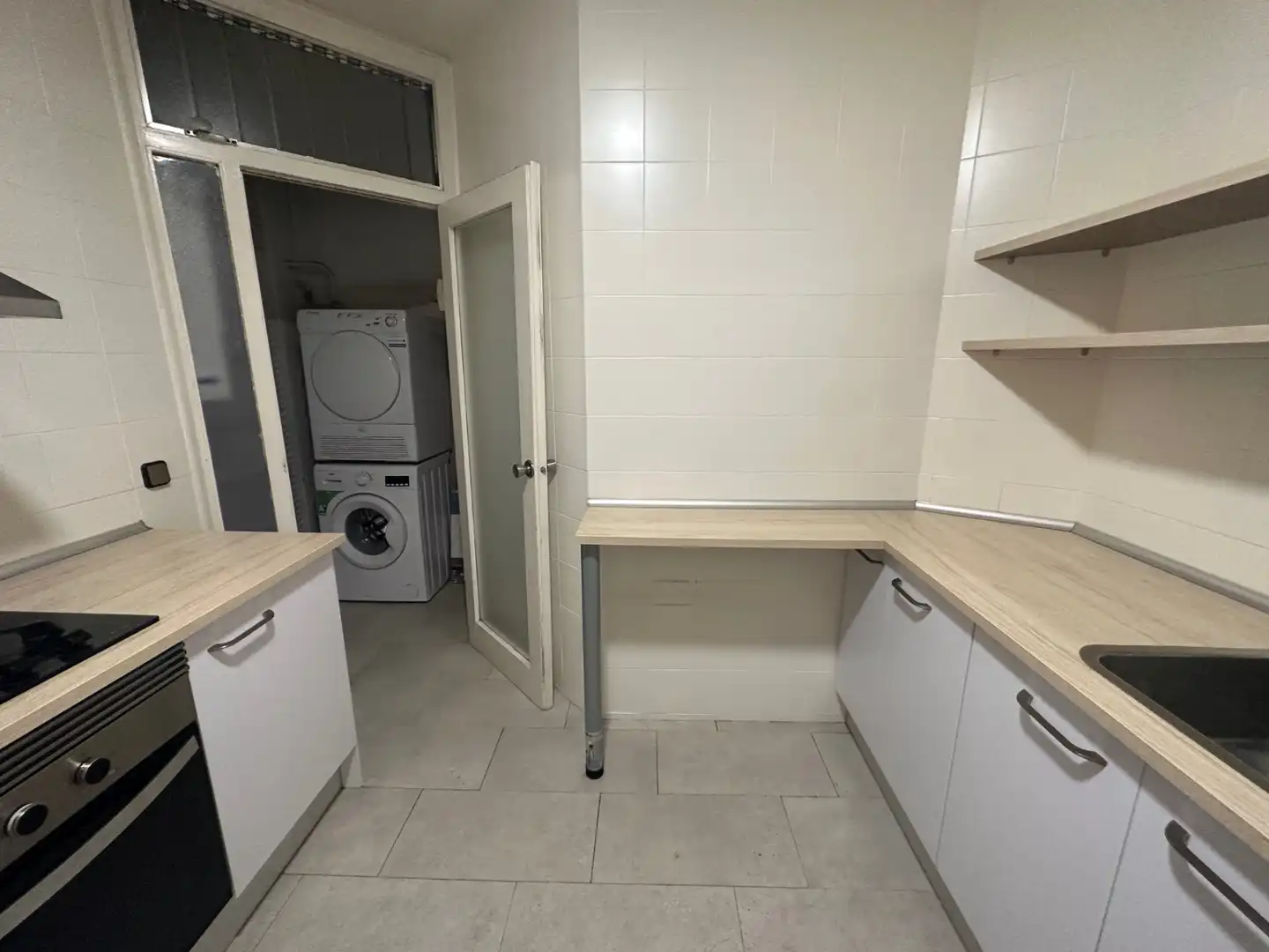 Kitchen of Flat for sale in Barcelona  with Air Conditioner, Heating and Parquet flooring