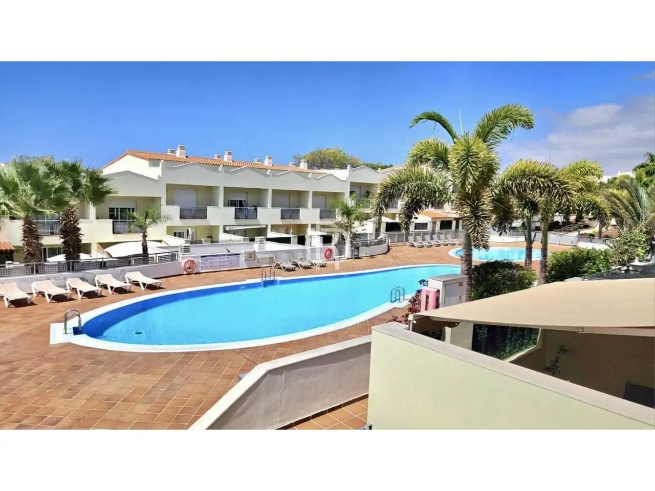 Reihenhaus mit Pool zum Verkauf in Calle Beirut 6