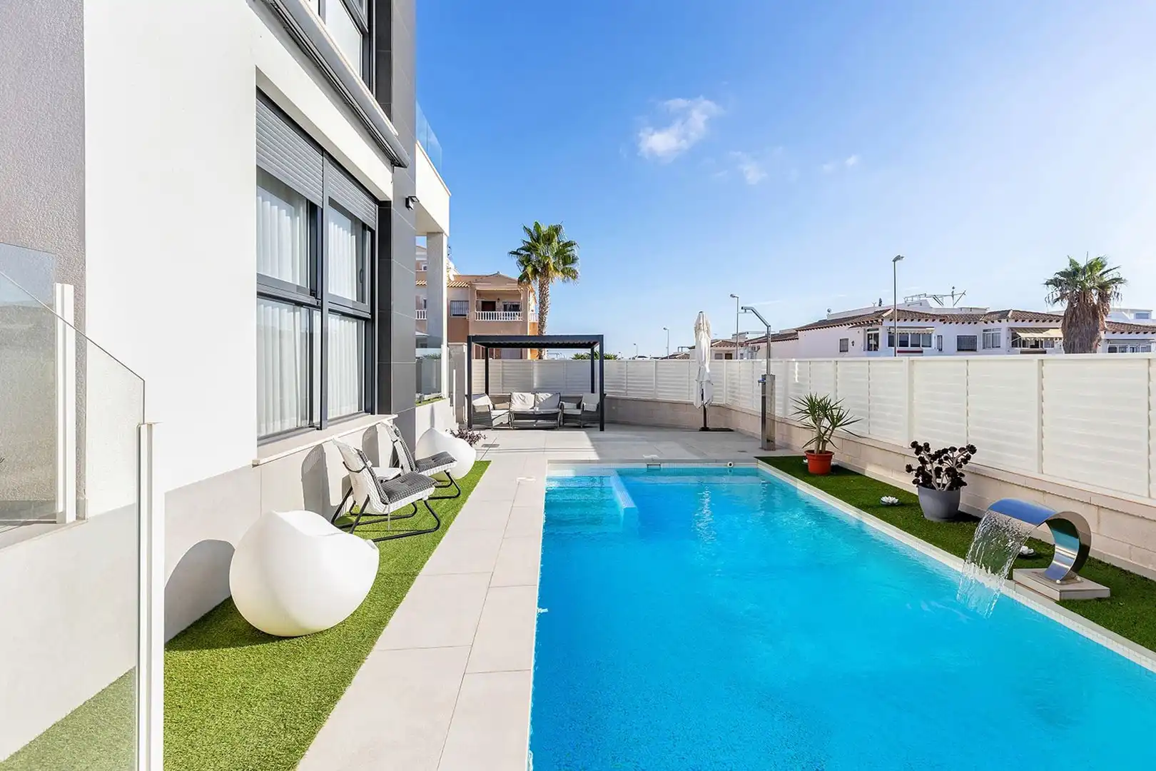 Casa amb terrassa en venda a Orihuela Costa, imagen 2