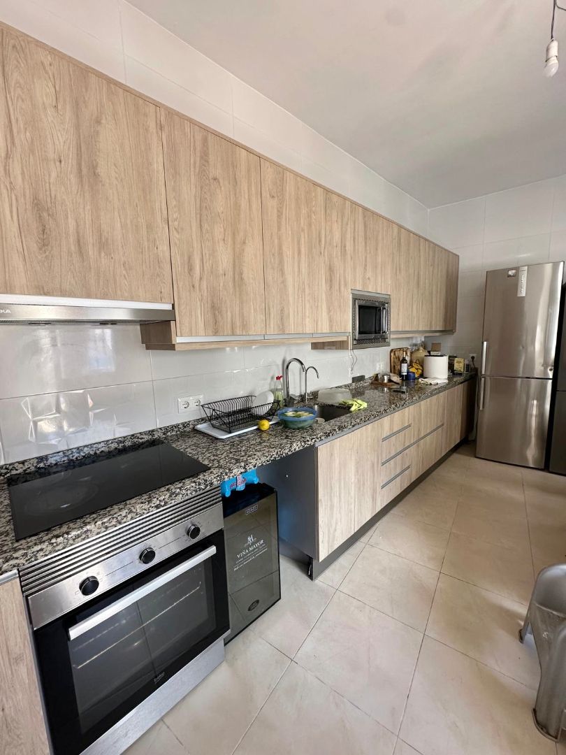 Cuina de Casa o xalet en venda en Benamocarra amb Terrassa i Moblat