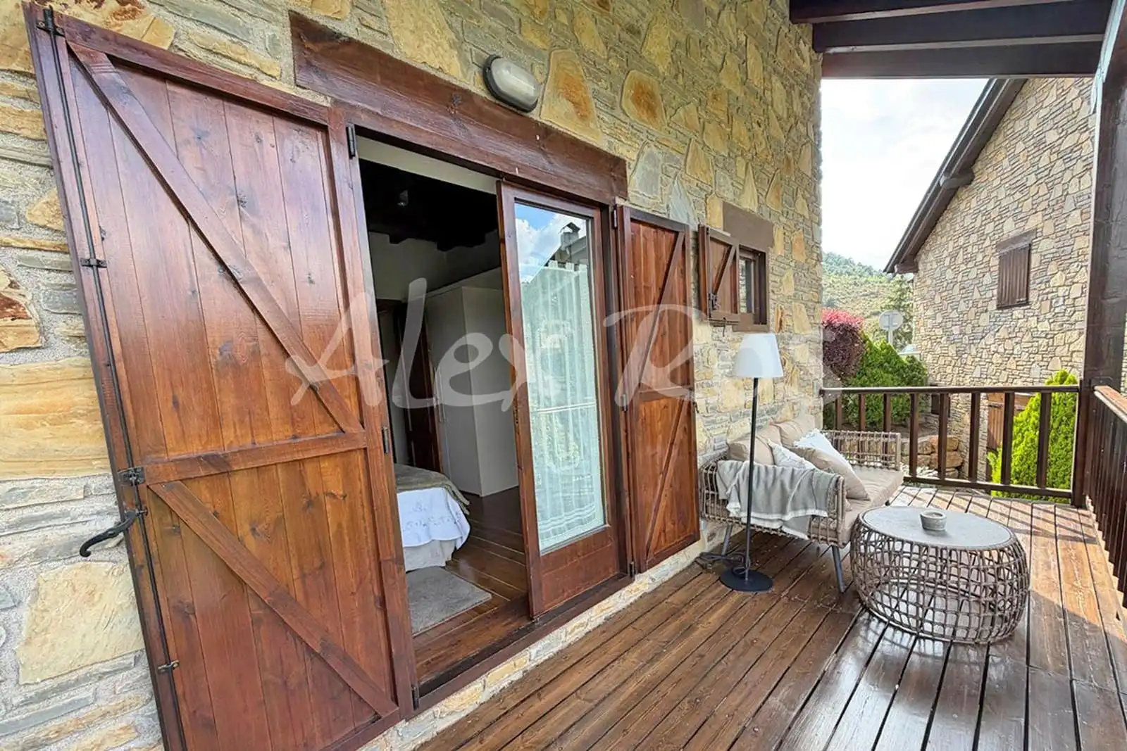 Terrassa de Casa o xalet en venda en Isòvol amb Calefacció, Terrassa i Traster