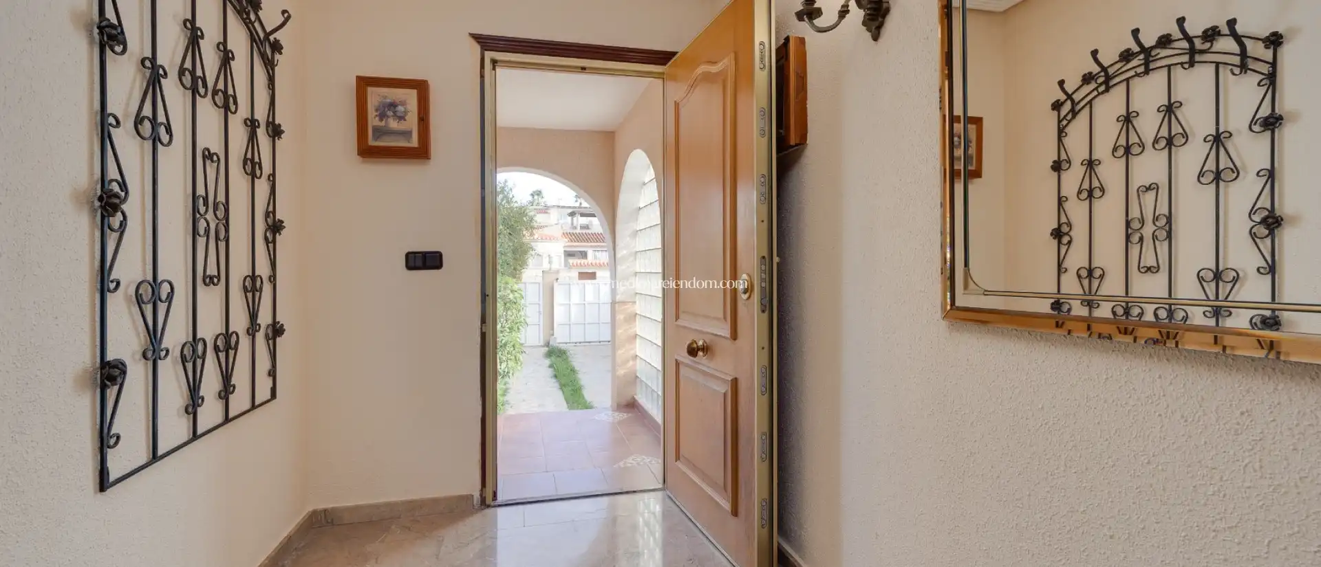 Casa o chalet en venta en Zona Carrefour - Urbanizaciones