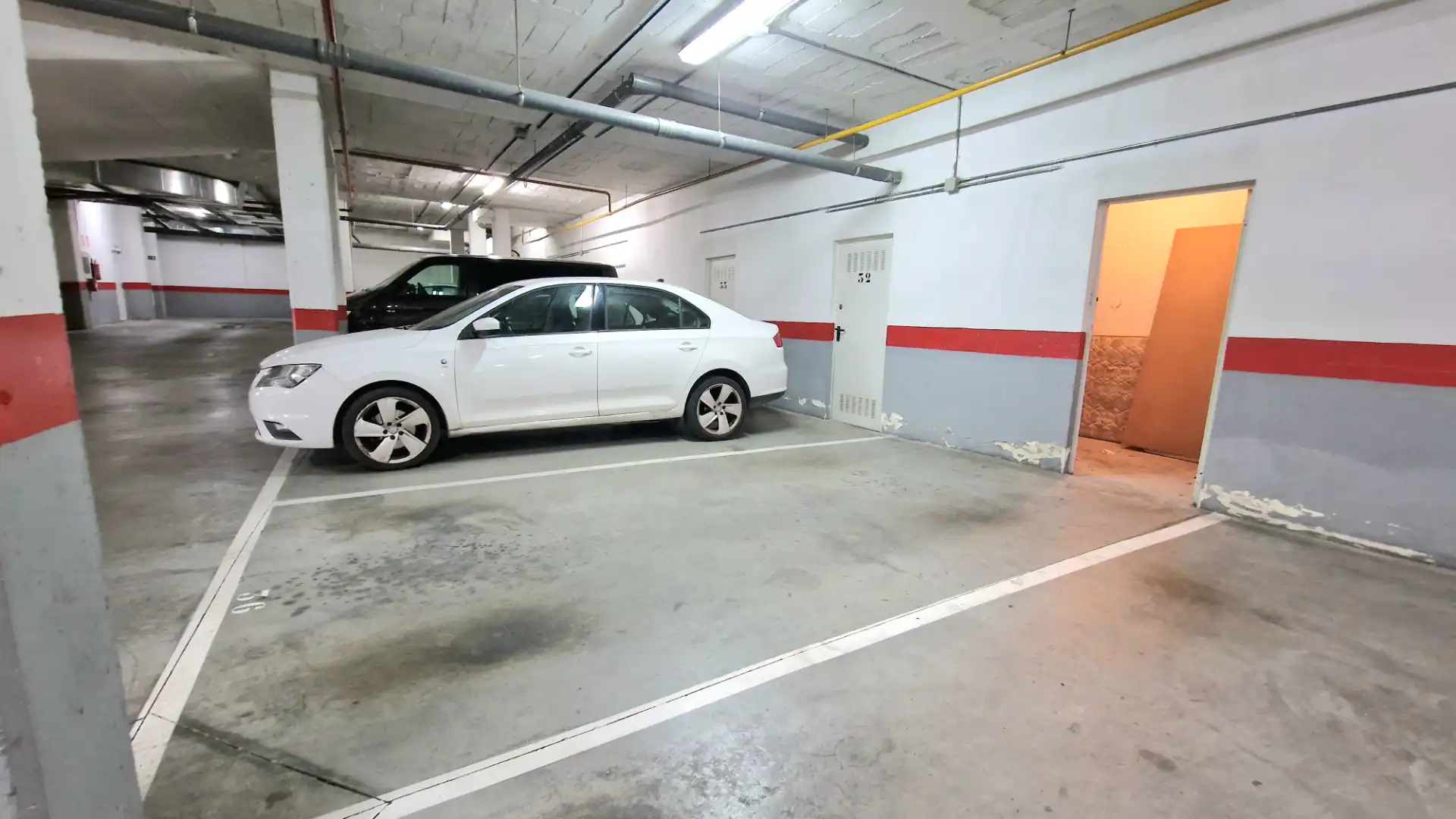 Parking de Piso en venta en Mairena del Aljarafe con Aire acondicionado, Trastero y Horno
