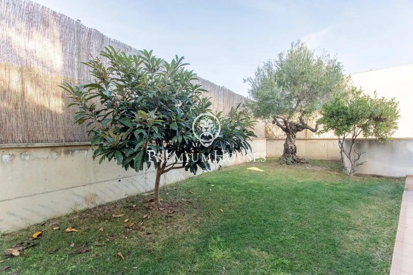 Jardí de Casa o xalet en venda en Mataró amb Aire condicionat, Parquet i Piscina