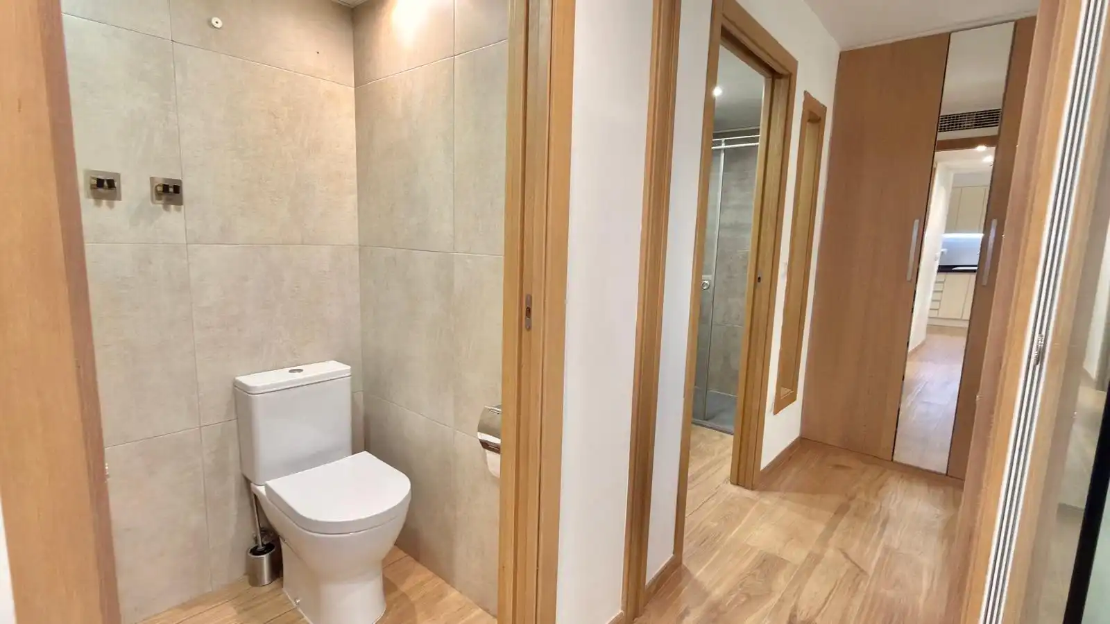 Bany de Pis en venda en Alicante / Alacant