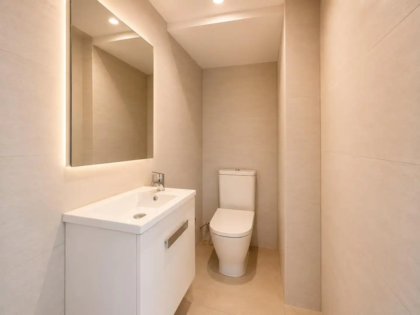 Baño de Casa adosada en venta en  Palma de Mallorca con Aire acondicionado, Calefacción y Jardín privado
