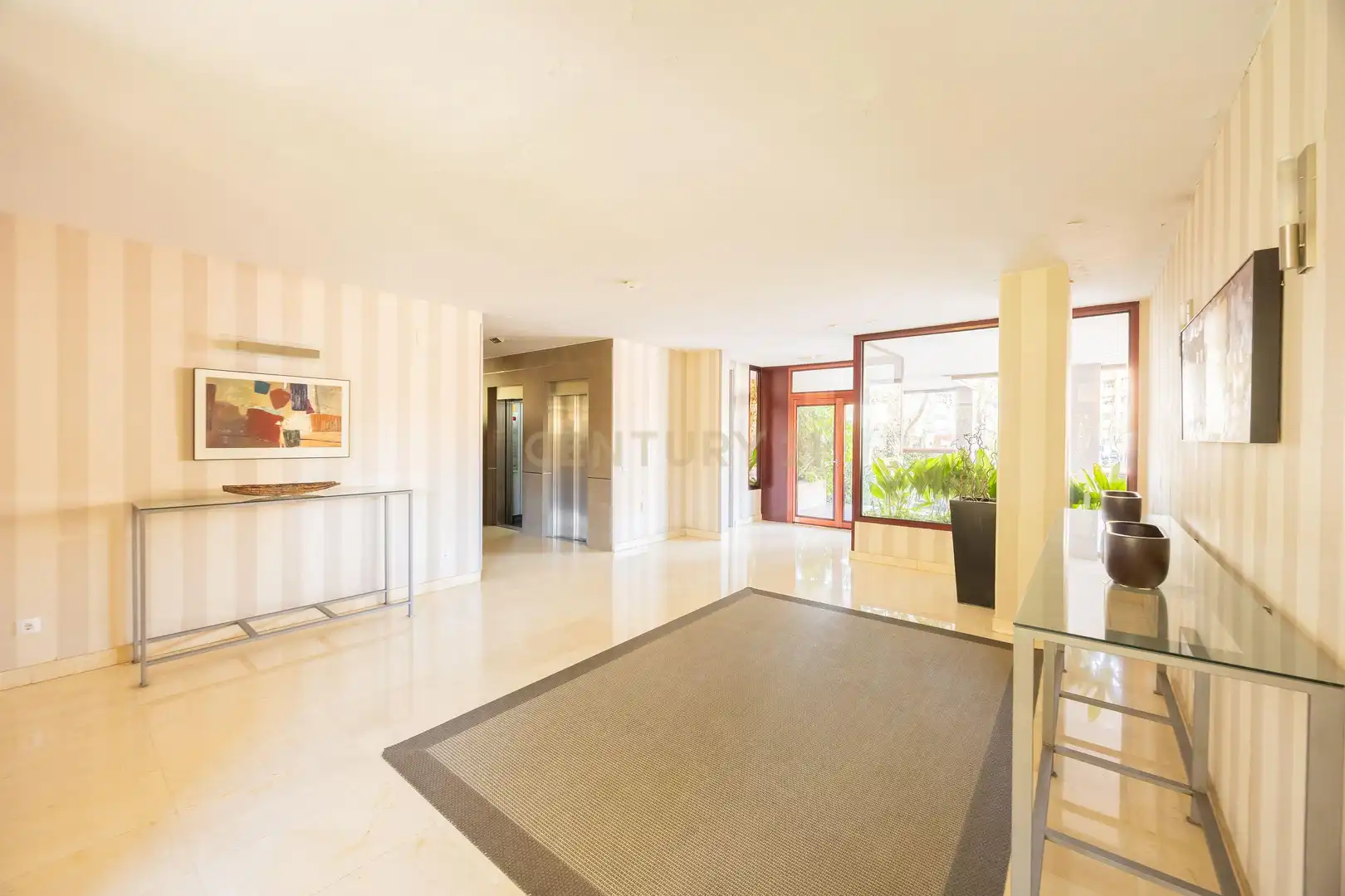 Apartamento en venta en Madrid con Piscina