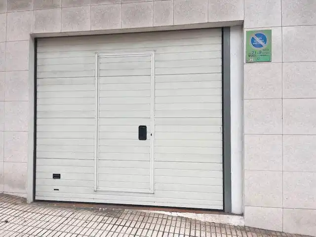 Aparcament de Garatge en venda en Gijón 