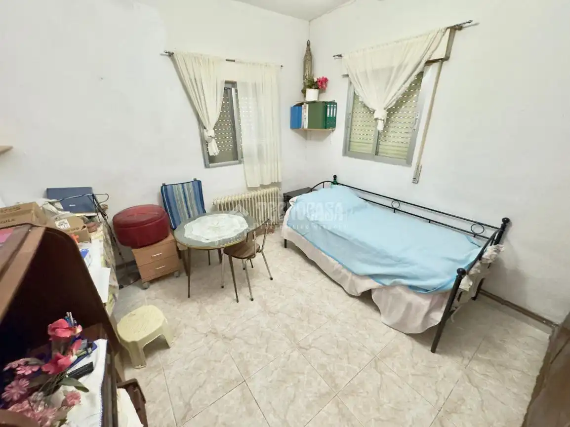 Dormitori de Casa o xalet en venda en Valdeavero amb Calefacció, Terrassa i Traster