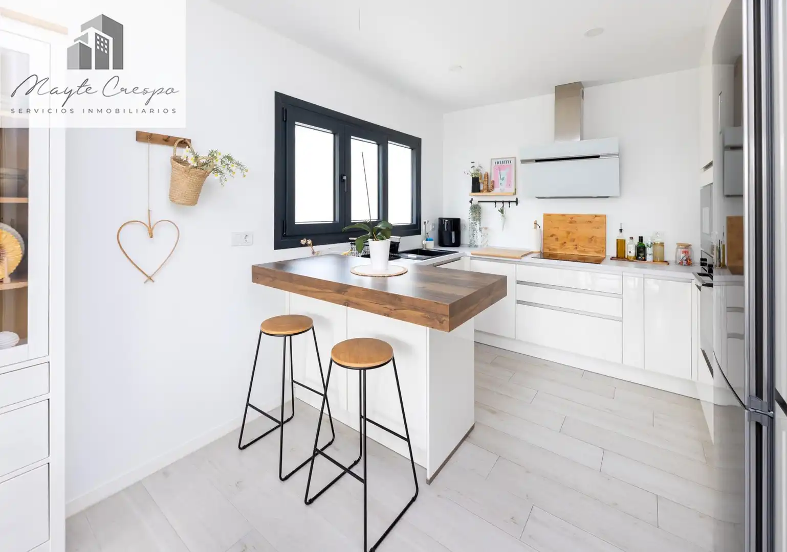 Cocina de Casa o chalet en venta en La Zubia con Terraza y Piscina