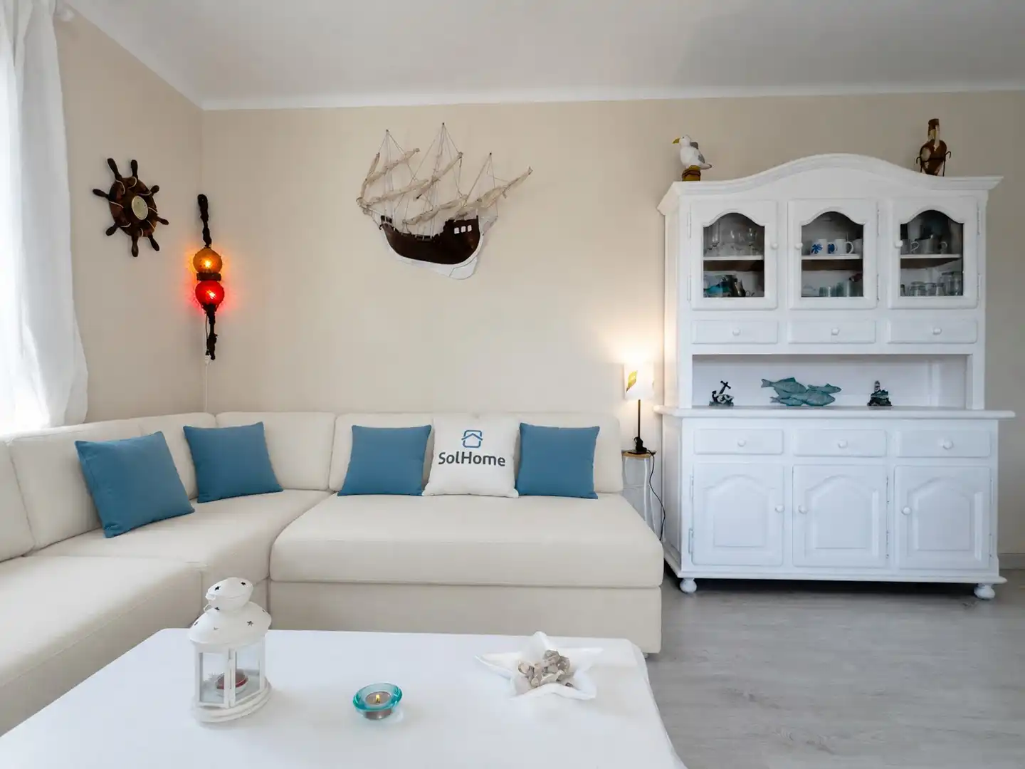 Wohnzimmer von Wohnungen zum Verkauf in L'Escala mit Klimaanlage, Parkett und Terrasse