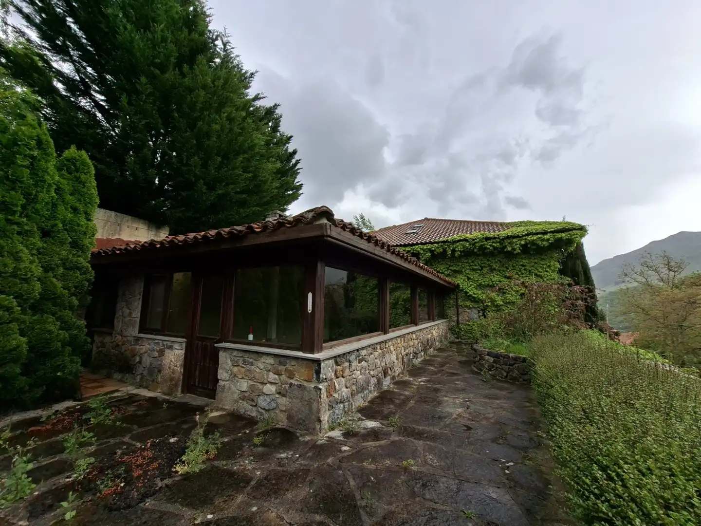 Vista exterior de Finca rústica en venta en Soba con Calefacción, Jardín privado y Terraza