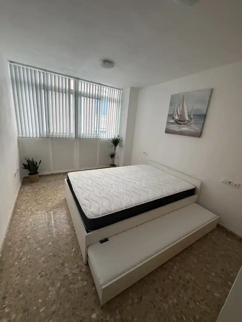 Schlafzimmer von Wohnung zur Miete in Sagunto / Sagunt mit Klimaanlage