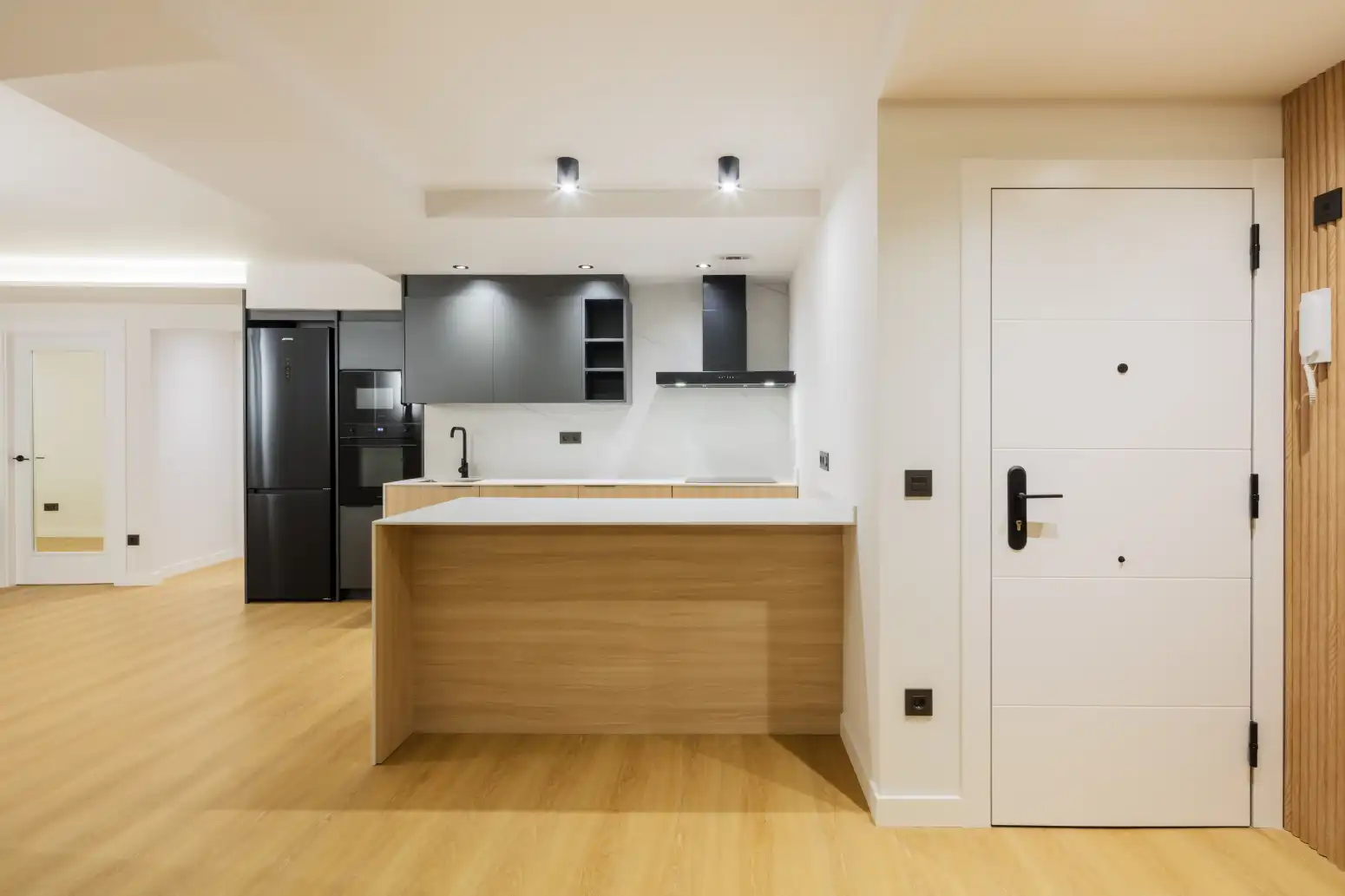 Kitchen of Flat for sale in Gijón   with Heating