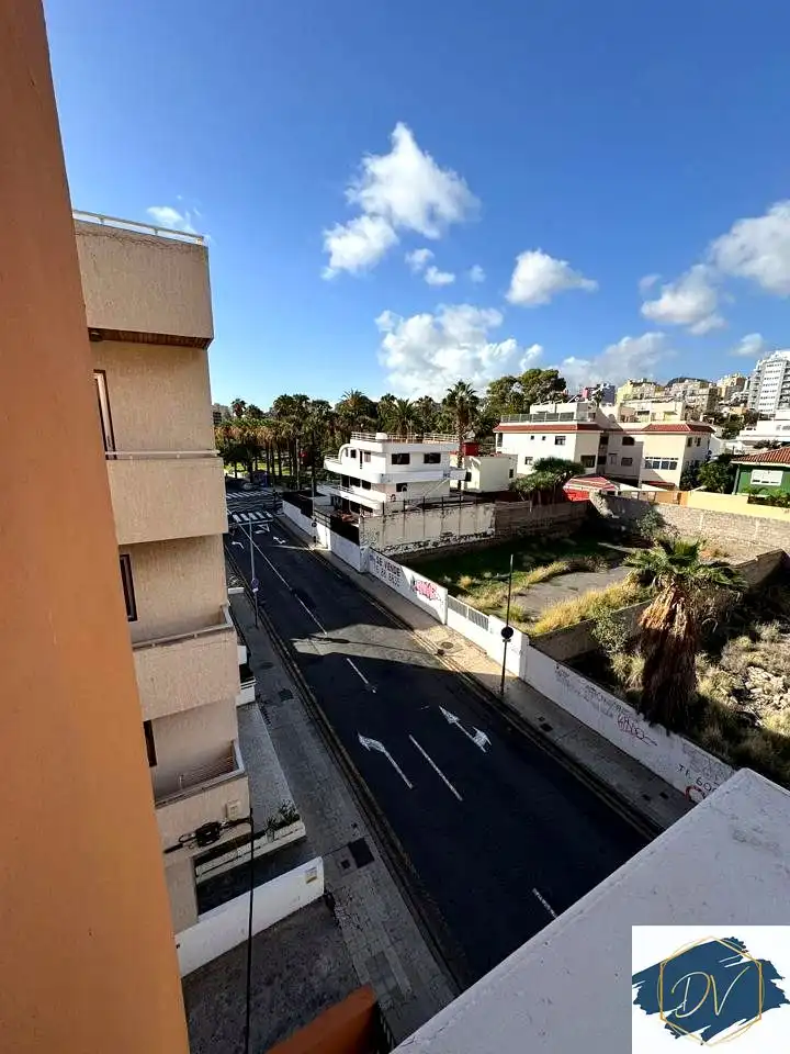 Vista exterior de Piso en venta en Santa Cruz de Tenerife con Terraza y Trastero
