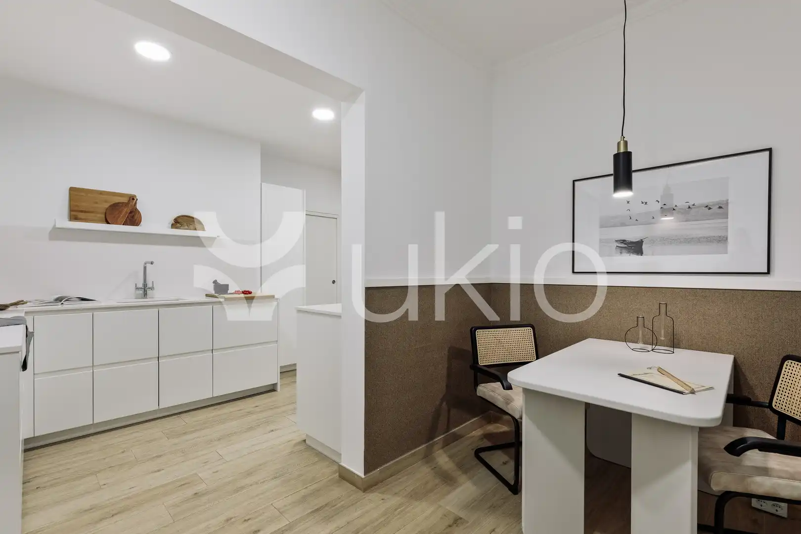 Cuina de Apartament de lloguer en Barcelona amb Aire condicionat, Calefacció i Terrassa