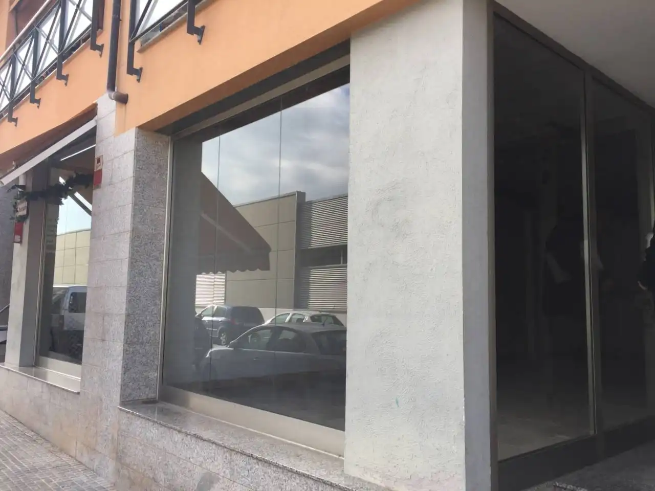 Local comercial en alquiler en Calle PALAU DELS COMPTES, imagen 6