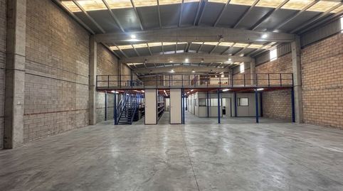 Foto 3 von Fabrikhallen zum Verkauf in O Milladoiro, Ames