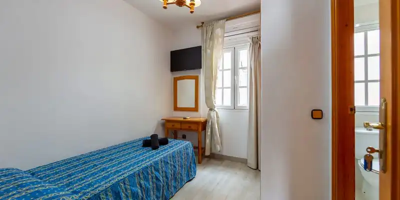Gewerbefläche zum Verkauf in Calle BARIA, imagen 10