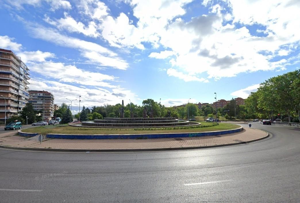 Vista exterior de Pis en venda en Alcorcón amb Jardí privat i Terrassa