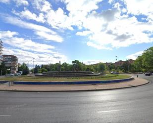 Vista exterior de Pis en venda en Alcorcón amb Jardí privat i Terrassa