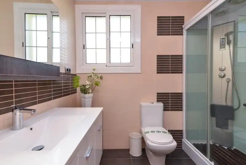Bany de Casa o xalet en venda en Lloret de Mar amb Calefacció, Terrassa i Piscina