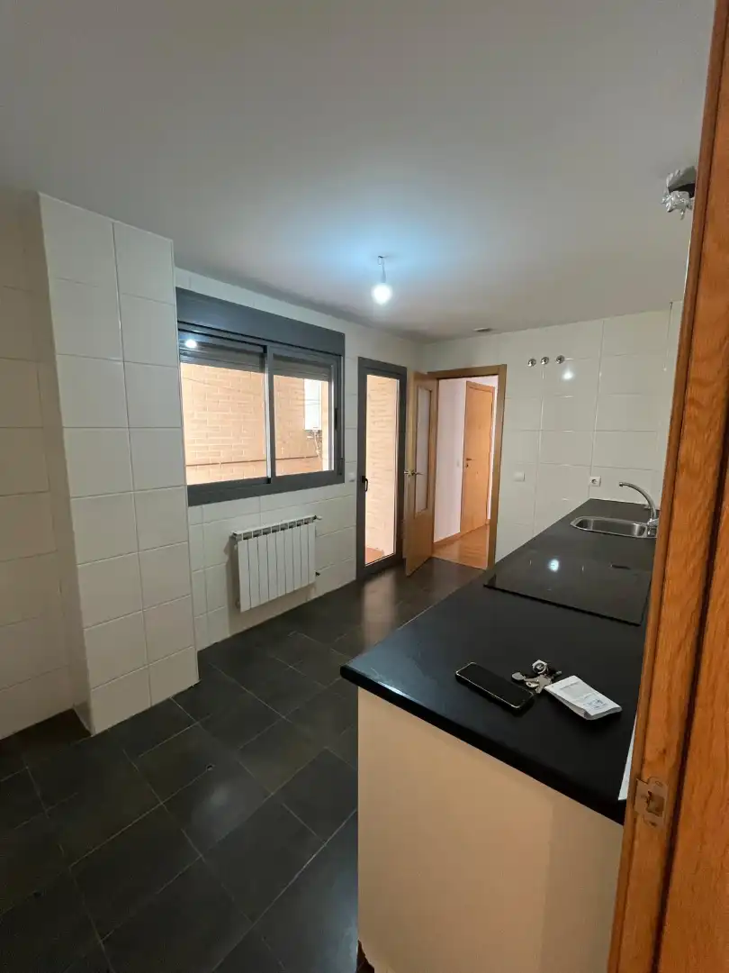 Piso con ascensor en venta en Avenida de Londres 9, imagen 6