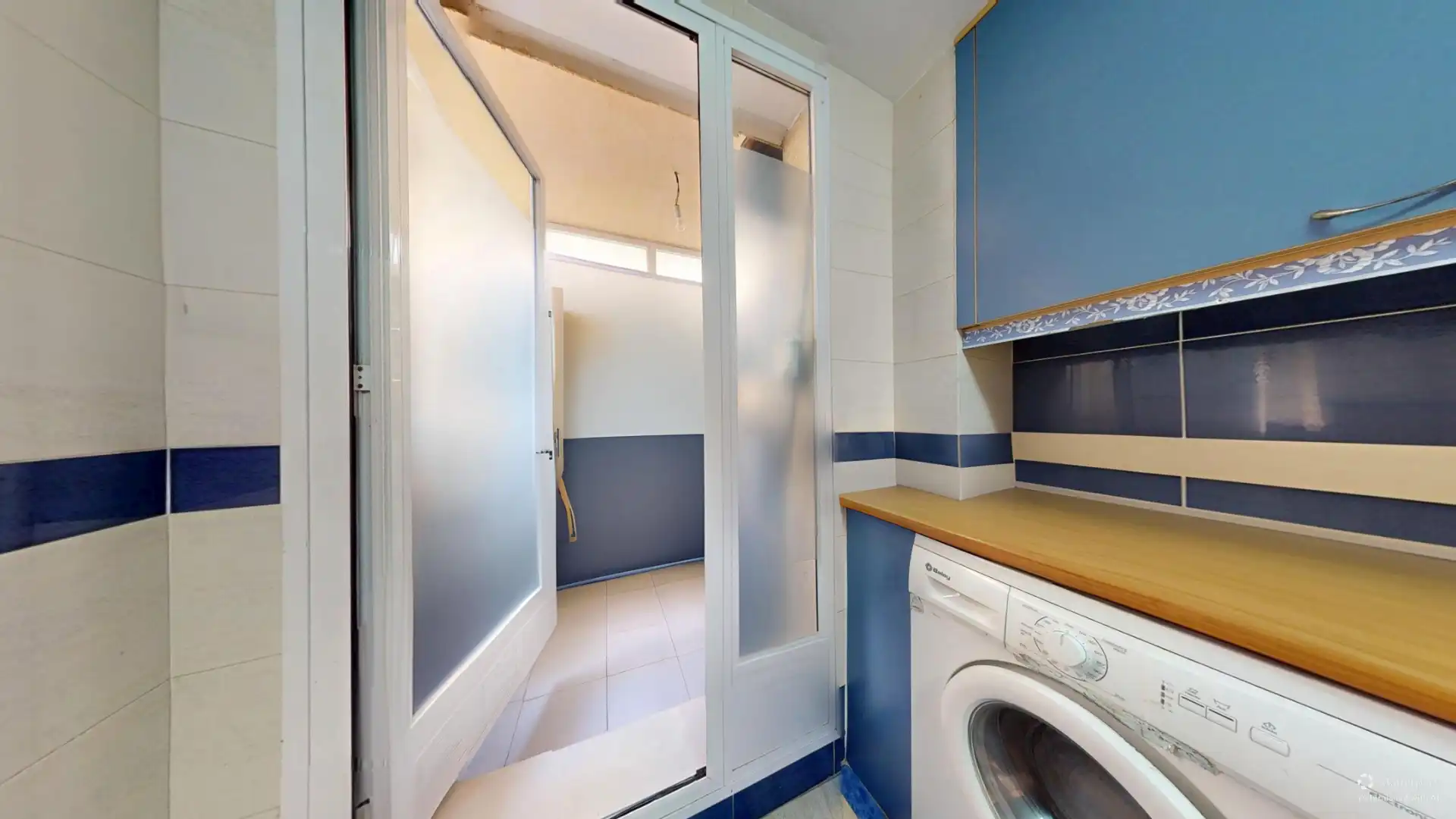 Baño de Piso en venta en Sant Joan d'Alacant con Aire acondicionado, Terraza y Amueblado