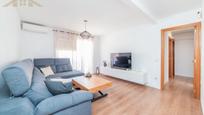 Living room of Flat for sale in Colmenar Viejo  with Air Conditioner, Heating and Parquet flooring