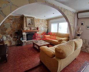 Living room of House or chalet for sale in Crevillent  with Air Conditioner, Heating and Private garden